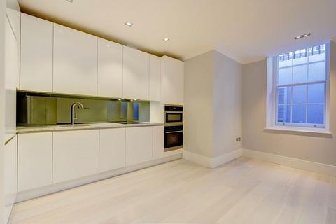 1 bedroom flat for sale, Warwick Court, London WC1R