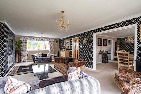 5 bedroom link detached house for sale, Lower Street, Horning