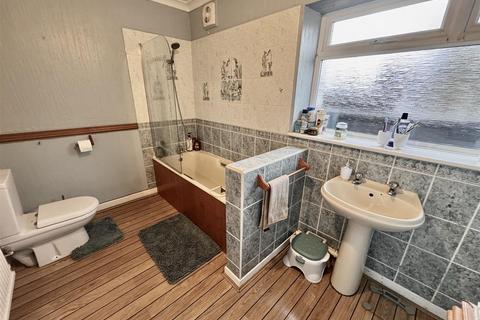 29 Bonllwyn, Ammanford, SA18 2EF