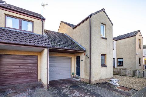 7 Ferniehill Court, Kelso TD5 7LA