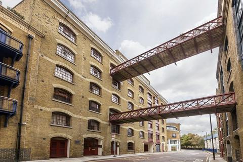 Wapping High Street, London E1W