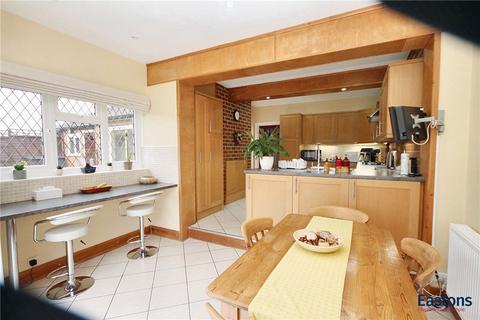 5 bedroom detached house for sale, Shawley Way, Surrey KT18