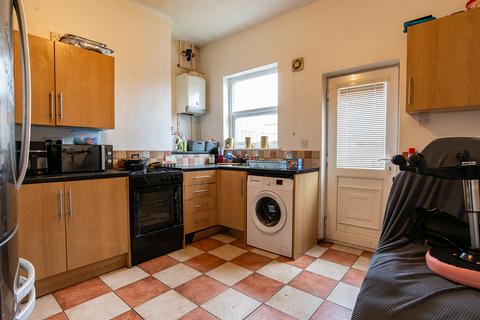 3 bedroom terraced house for sale, Commercial Road, Nottingham NG6