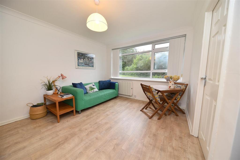 Living1.JPG