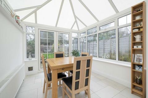 30 Sunmead Road, Sunbury-on-thames, TW16 6PE