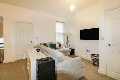 1 bedroom apartment to rent, Amelia Court, 61 Southampton Street, Hampshire, GU14