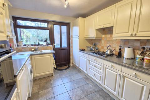 4 bedroom detached house for sale, Ibstock Road, Ellistown LE67