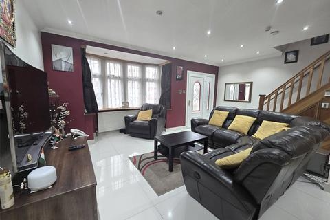 5 bedroom semi-detached house for sale, Hitherbroom Road, Hayes, Greater London, UB3