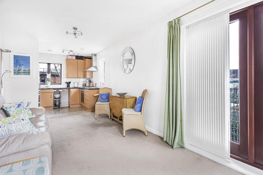 Kitchen/Reception