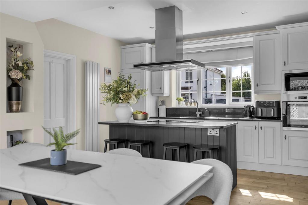 Kitchen diner