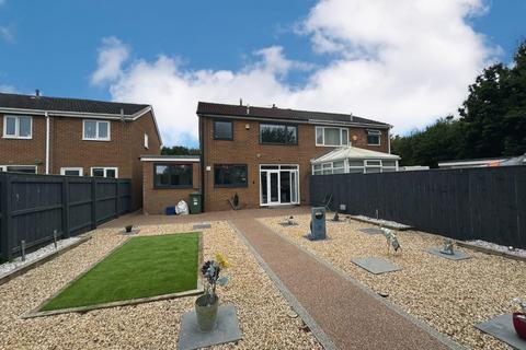 18 Axton Close, Thornaby, Stockton-on-tees, TS17 0LF