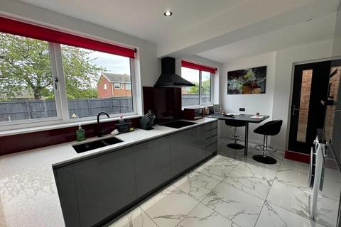 18 Axton Close, Thornaby, Stockton-on-tees, TS17 0LF