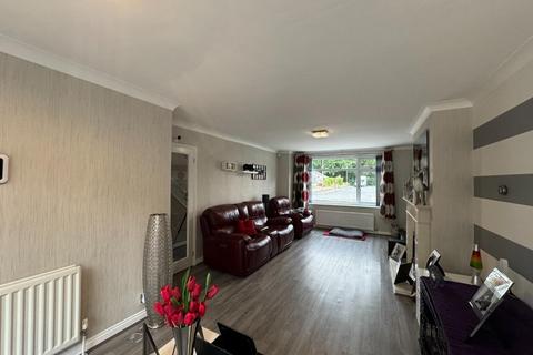 18 Axton Close, Thornaby, Stockton-on-tees, TS17 0LF