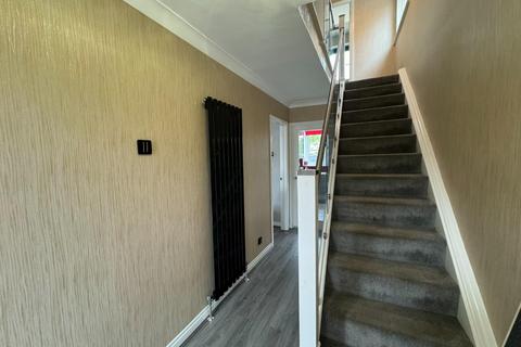 18 Axton Close, Thornaby, Stockton-on-tees, TS17 0LF