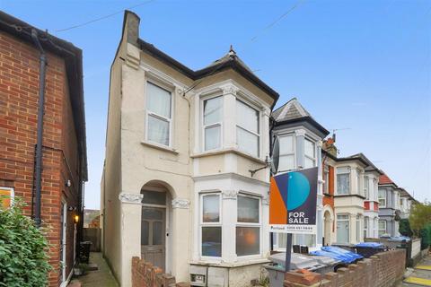 1 bedroom flat for sale, Chapter Road, London NW2