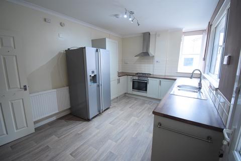 3 bedroom house to rent, Crown Street, Port Talbot