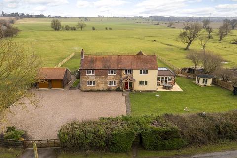 4 bedroom detached house for sale, Main Street, North Carlton, Lincoln