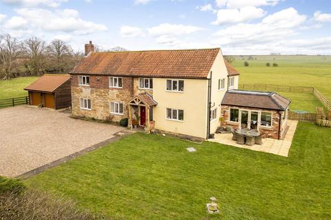 4 bedroom detached house for sale, Main Street, North Carlton, Lincoln