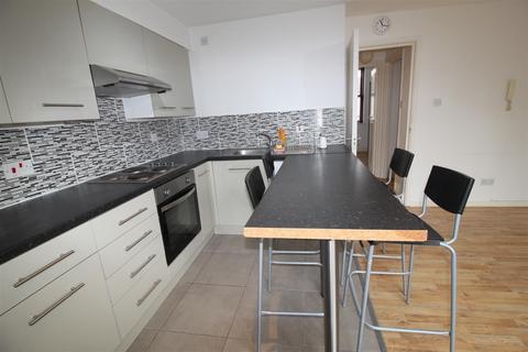 1 bedroom apartment to rent, Buckland Road, London E10