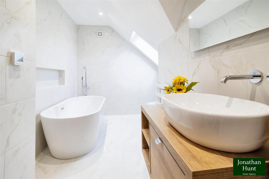 Family bath/shower room