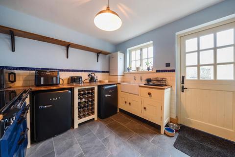 3 bedroom townhouse for sale, Kington,  Herefordshire,  HR5