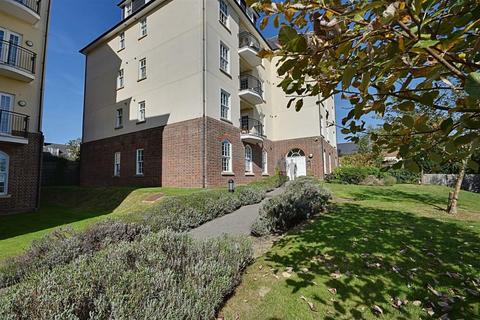 1 bedroom flat for sale, Paradise Walk, Bexhill-On-Sea