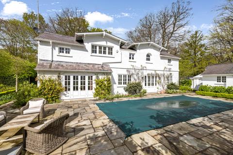 3 bedroom property for sale, Queens Hill, Ascot