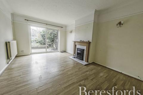 4 bedroom terraced house for sale, Rayner Road, Colchester, CO2