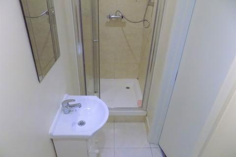 1 bedroom flat to rent, Buxton Road, Luton, Bedfordshire