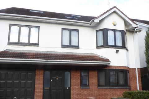 6 bedroom detached house for sale, Lyndhurst Gardens, London