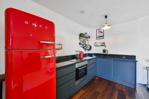 1 bedroom flat for sale, Cheshire Street, Brick Lane, London, E2