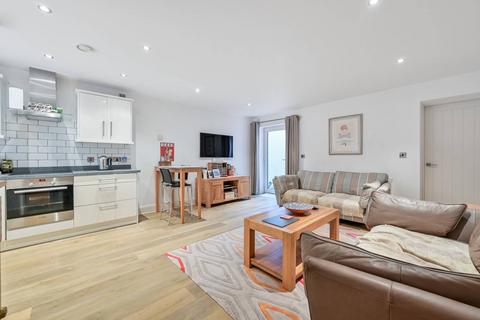 3 bedroom maisonette for sale, St. Marks Street E1, Tower Hill, London, E1