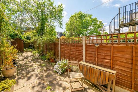 1 bedroom maisonette to rent, Cambray Road, Hyde Farm Estate, London, SW12