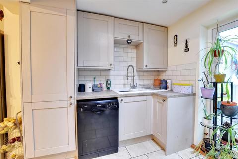 3 bedroom terraced house for sale, New Cut, Westfield, Hastings