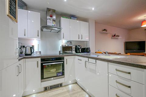 59 Falcon Drive, Didcot, OX11 6HT