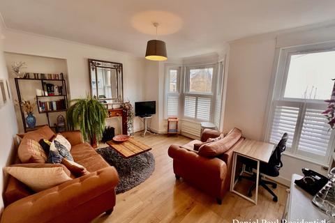 1 bedroom flat for sale, Petersfield Road