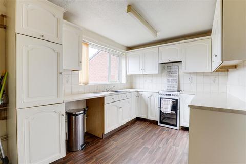 1 bedroom maisonette for sale, Iona Gardens, Nottingham NG5