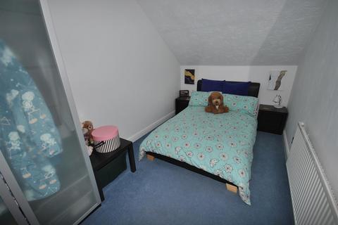 4 Ditchford Close, Wootton, Northampton, NN4 6AY