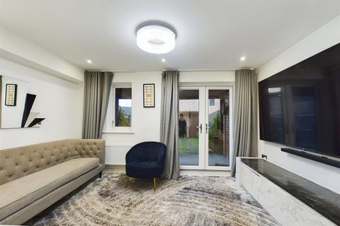 3 bedroom terraced house for sale, Brookfield Drive, Essex SS17