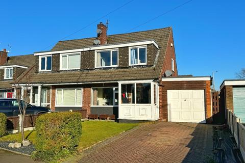 3 bedroom semi-detached house for sale, Stirling Avenue, Hazel Grove