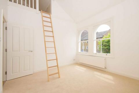 2 bedroom flat to rent, Glenthorne Road, London W6