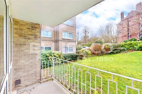 2 bedroom apartment to rent, Sunnydene Gardens, Wembley, HA0