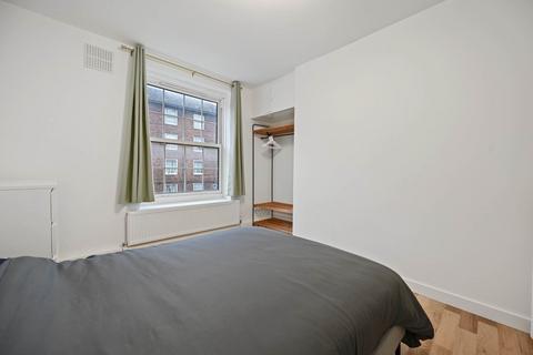 2 bedroom flat to rent, Martin House, London