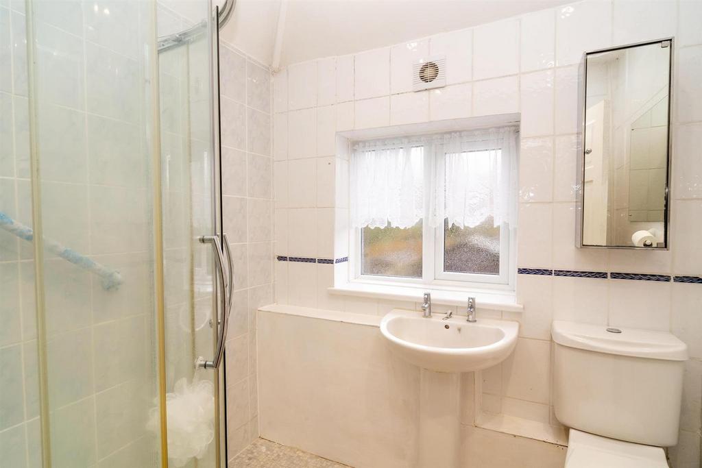 012-124 Ashley Drive.jpg
