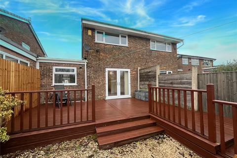 2 bedroom semi-detached house for sale, Arden Avenue, Alkrington, Middleton, Manchester, M24