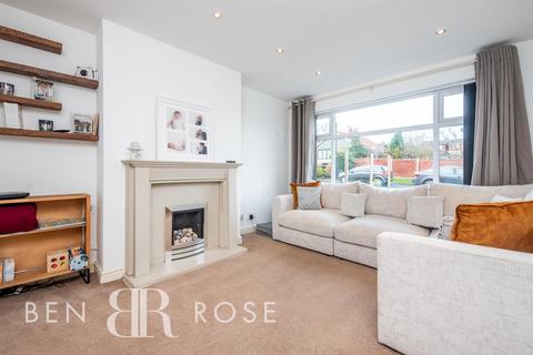 4 bedroom detached house for sale, The Grove, Chorley