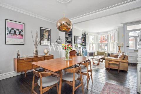 77 Woodside Gardens, London, N17 6UN