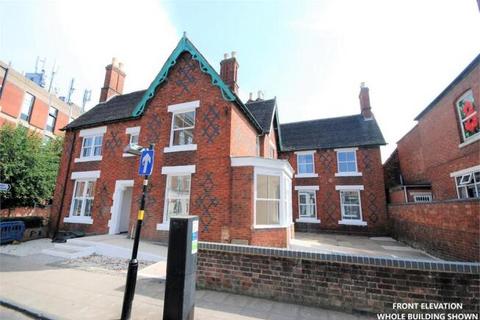 Studio to rent, Albert Street, Warwickshire, Rugby, CV21