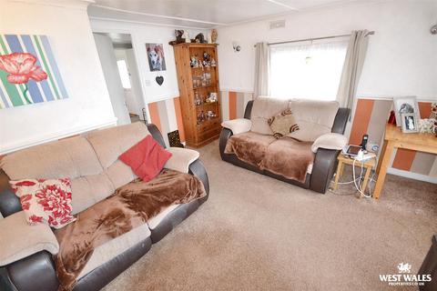 2 bedroom park home for sale, Willow Park, Station Road, Whitland