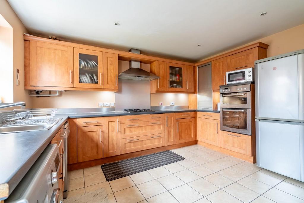 Didsbury close-3.jpg